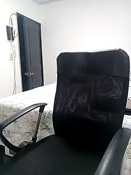 nadia  abaud online show from 9, 2, 2026