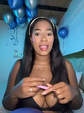 Kelly  G online show from 4, 5, 2026