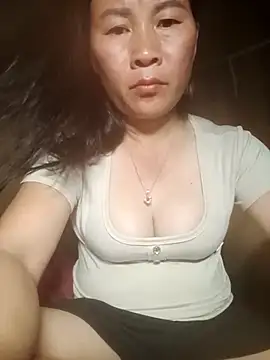Snapshot of Lella_01 chatting on 5, 6, 2026 Lella 01 online show from 5, 6, 2026