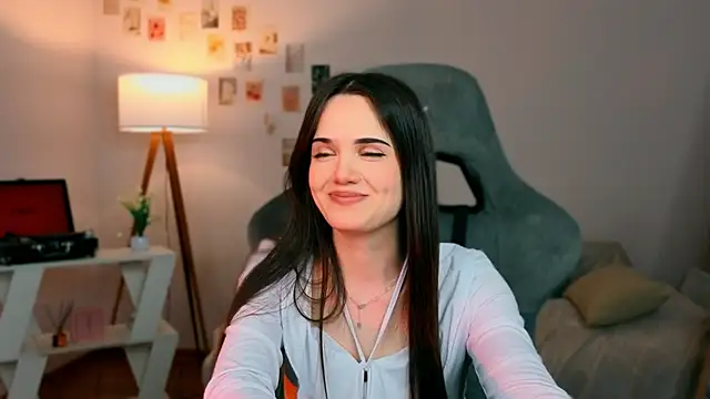 serenenov online show from 25, 4, 2026