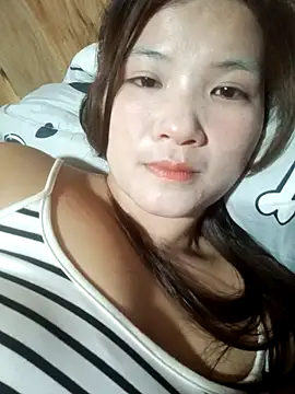 Snapshot of Cum200w chatting on 28, 4, 2026 Cum200w online show from 28, 4, 2026