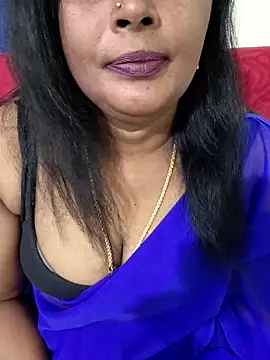 Snapshot of Sunitha-tamilponu chatting on 4, 6, 2026 Sunitha-tamilponu online show from 4, 6, 2026