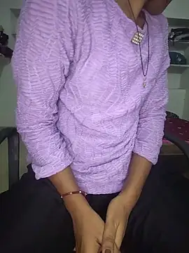 ESHA-LOVE online show from 8, 6, 2026