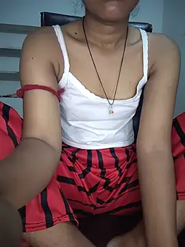 ESHA-LOVE online show from 12, 6, 2026