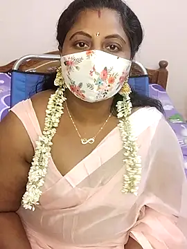 Snapshot of telugu_Geetha40 chatting on 9, 5, 2026 telugu Geetha40 online show from 9, 5, 2026