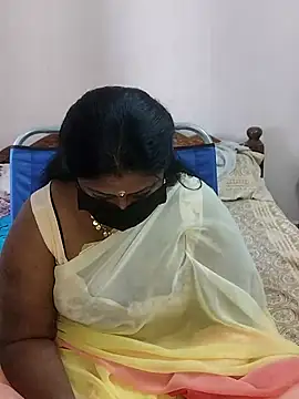 Snapshot of telugu_Geetha40 chatting on 7, 6, 2026 telugu Geetha40 online show from 7, 6, 2026