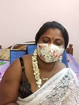Snapshot of telugu_Geetha40 chatting on 6, 5, 2026 telugu Geetha40 online show from 6, 5, 2026