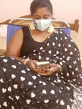 Snapshot of telugu_Geetha40 chatting on 16, 5, 2026 telugu Geetha40 online show from 16, 5, 2026