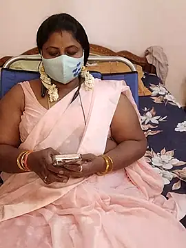 Snapshot of telugu_Geetha40 chatting on 27, 5, 2026 telugu Geetha40 online show from 27, 5, 2026