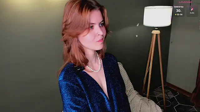 LeyaBloom online show from 5, 6, 2026