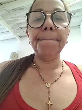 Snapshot of Ladymilf12 chatting on 30, 6, 2026 Ladymilf12 online show from 30, 6, 2026
