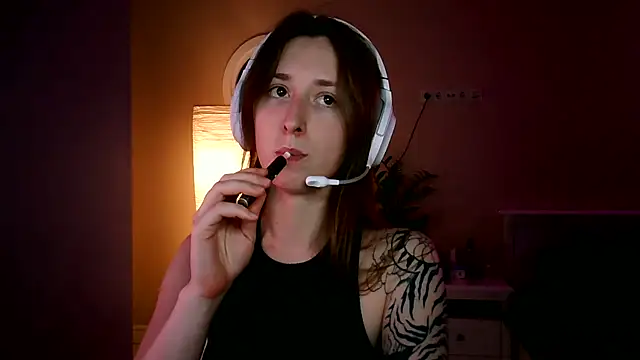 she tora69 online show from 11, 6, 2026