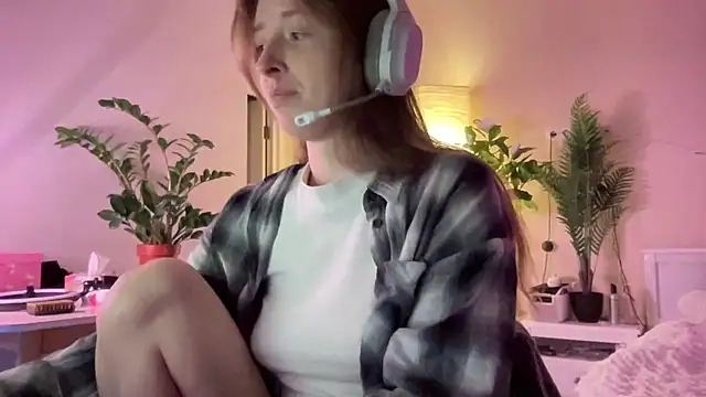 Snapshot of she_tora69 chatting on 29, 7, 2026 she tora69 online show from 29, 7, 2026