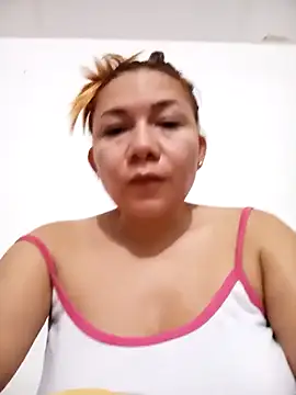 Luna Morch online show from 3, 5, 2026
