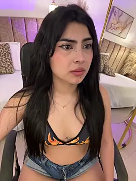 SofiVelvet  online show from 6, 5, 2026