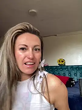 Angel Nova  online show from 14, 6, 2026