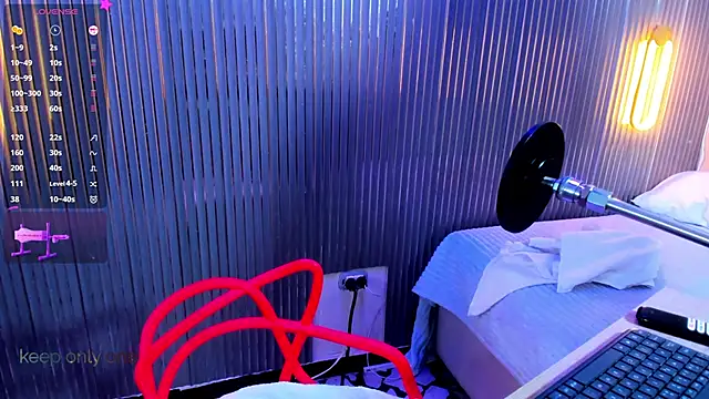 Snapshot of brunette_zoe chatting on 17, 5, 2026 brunette zoe online show from 17, 5, 2026