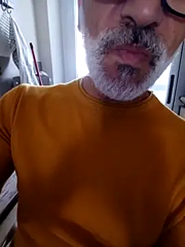 circusmale online show from 11, 5, 2026