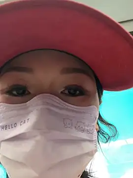 Snapshot of milkwine chatting on 30, 5, 2026 milkwine online show from 30, 5, 2026