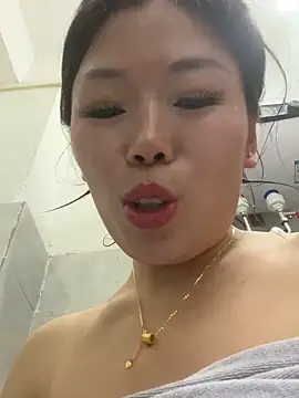 Snapshot of milkwine chatting on 2, 6, 2026 milkwine online show from 2, 6, 2026