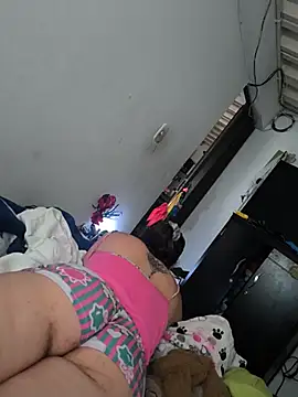 Snapshot of loscuriosos chatting on 2, 6, 2026 loscuriosos online show from 2, 6, 2026