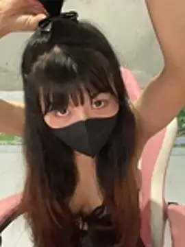 Lilyy18 online show from 2, 7, 2026