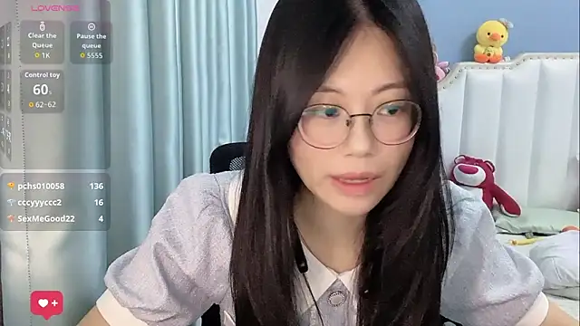 Luna-666 online show from 29, 4, 2026