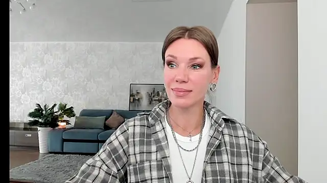 Snapshot of miababemi09 chatting on 22, 5, 2026 miababemi09 online show from 22, 5, 2026