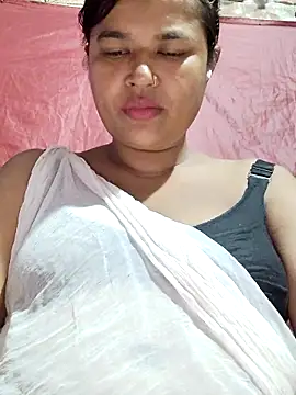 Snapshot of Gulapi_N chatting on 3, 6, 2026 Gulapi N online show from 3, 6, 2026