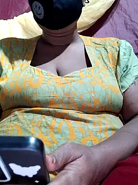 Snapshot of Gulapi_N chatting on 10, 5, 2026 Gulapi N online show from 10, 5, 2026