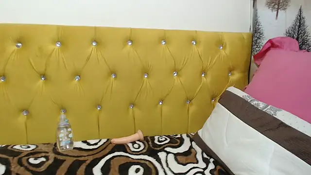 Snapshot of GlamGoddess91 chatting on 9, 6, 2026 GlamGoddess91 online show from 9, 6, 2026