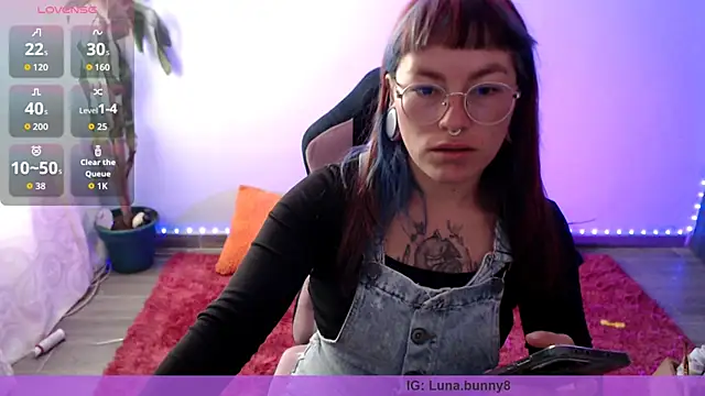 Nyxie8 online show from 25, 5, 2026