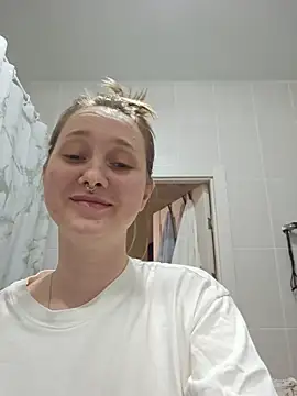 Snapshot of ooopsitscandy chatting on 25, 5, 2026 ooopsitscandy online show from 25, 5, 2026