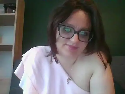 sensual paris online show from 7, 5, 2026