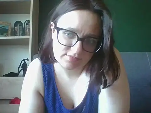 sensual paris online show from 28, 4, 2026