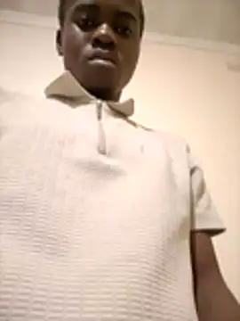 Kylianz bigdick online show from 27, 4, 2026