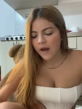 dulcemeggan online show from 29, 4, 2026