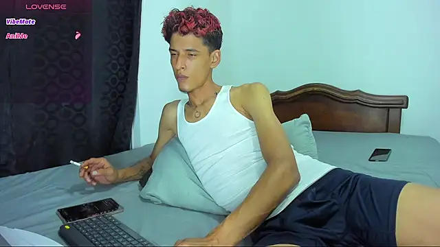 Snapshot of liammendoza98 chatting on 21, 6, 2026 liammendoza98 online show from 21, 6, 2026