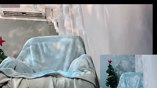 Snapshot of LuMei-Love chatting on 16, 6, 2026 LuMei-Love online show from 16, 6, 2026