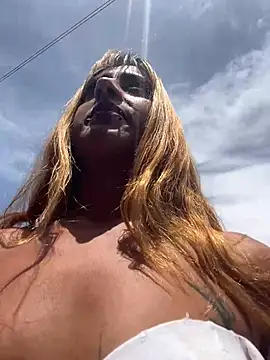 sophia forest online show from 29, 4, 2026