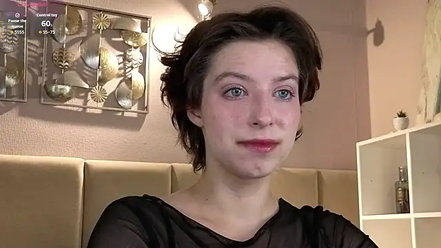 Snapshot of bluebreeze888 chatting on 19, 6, 2026 bluebreeze888 online show from 19, 6, 2026