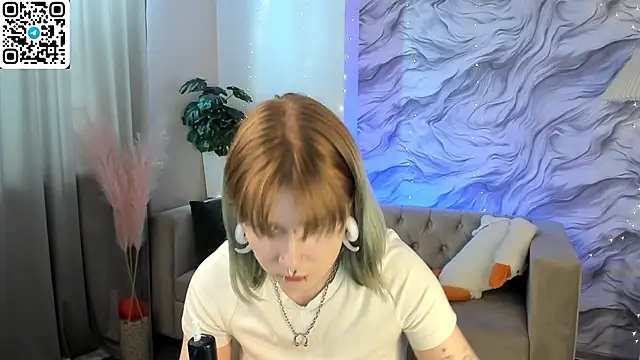Elira Vane online show from 15, 6, 2026