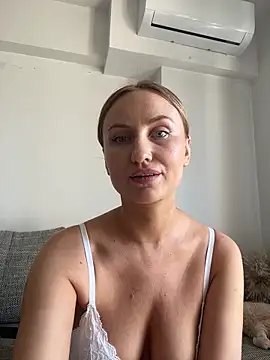 babypearl99 online show from 27, 4, 2026