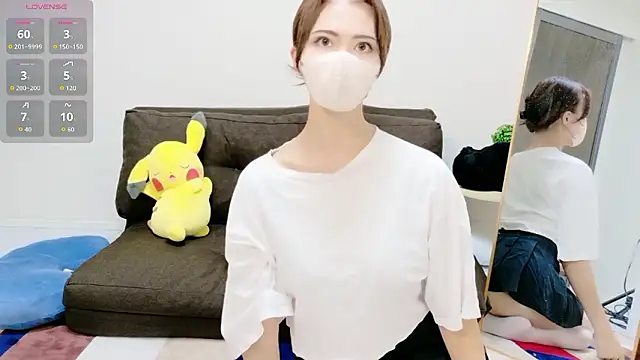 Mirei-chan online show from 3, 5, 2026
