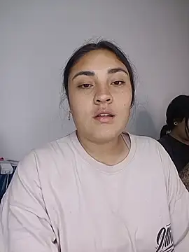 Snapshot of -brendda- chatting on 19, 6, 2026 -brendda- online show from 19, 6, 2026