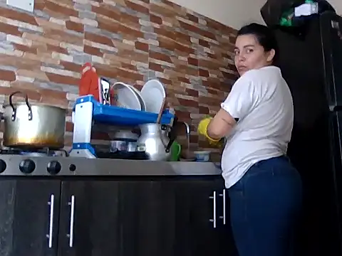 SweetNataly2123 online show from 4, 5, 2026
