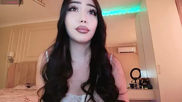 Snapshot of asianerd chatting on 23, 6, 2026 asianerd online show from 23, 6, 2026