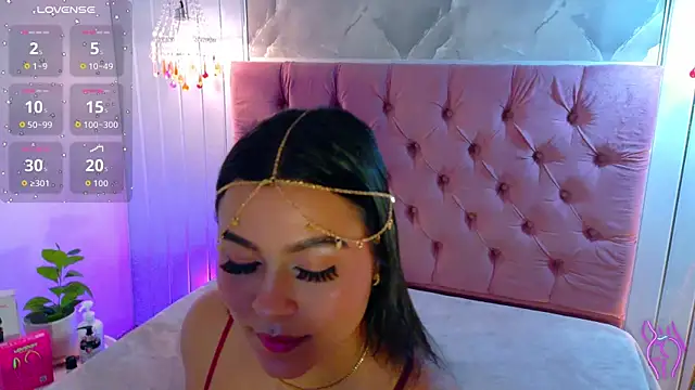 Snapshot of RenataPeach chatting on 3, 7, 2026 RenataPeach online show from 3, 7, 2026