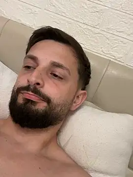 Damiannn33 online show from 29, 4, 2026