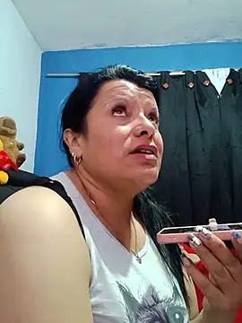 Snapshot of Samantha_Kieran chatting on 15, 5, 2026 Samantha Kieran online show from 15, 5, 2026